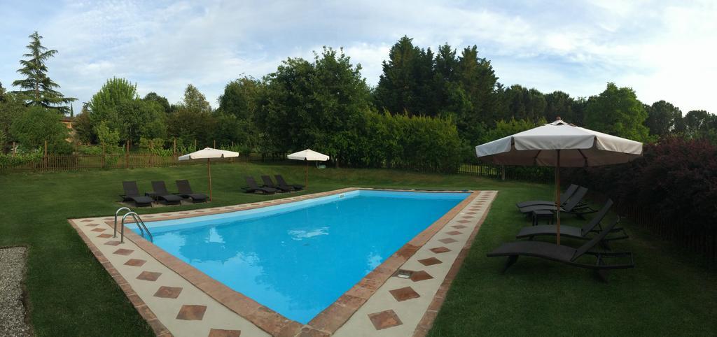 סוביצ'ילה Agriturismo Poggio Salvi מראה חיצוני תמונה