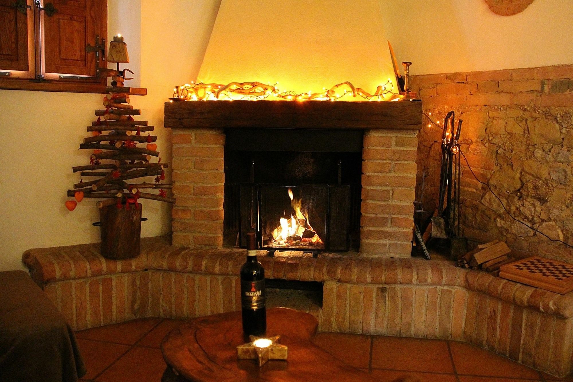 סוביצ'ילה Agriturismo Poggio Salvi מראה חיצוני תמונה